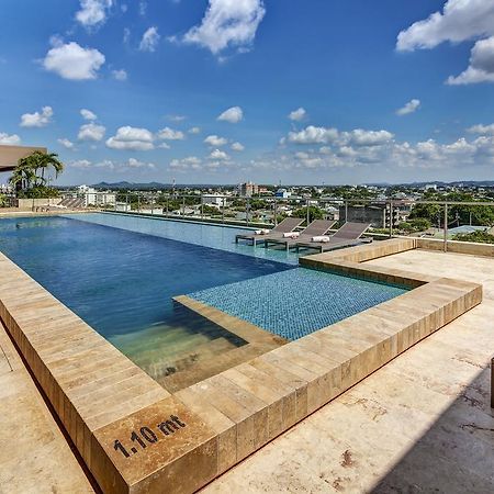 Ghl Hotel מונטריה מראה חיצוני תמונה Infinity pool at the rooftop